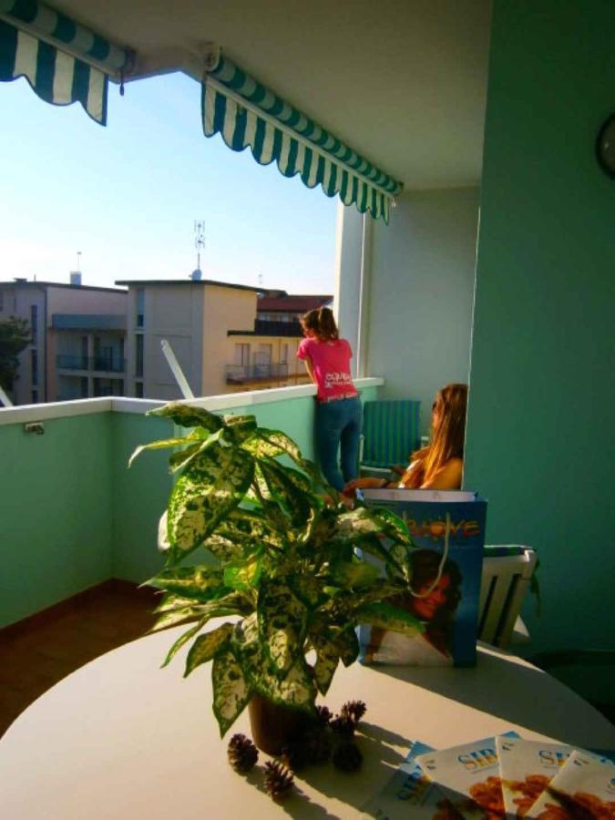 Apartment In Bibione 24634 Buitenkant foto